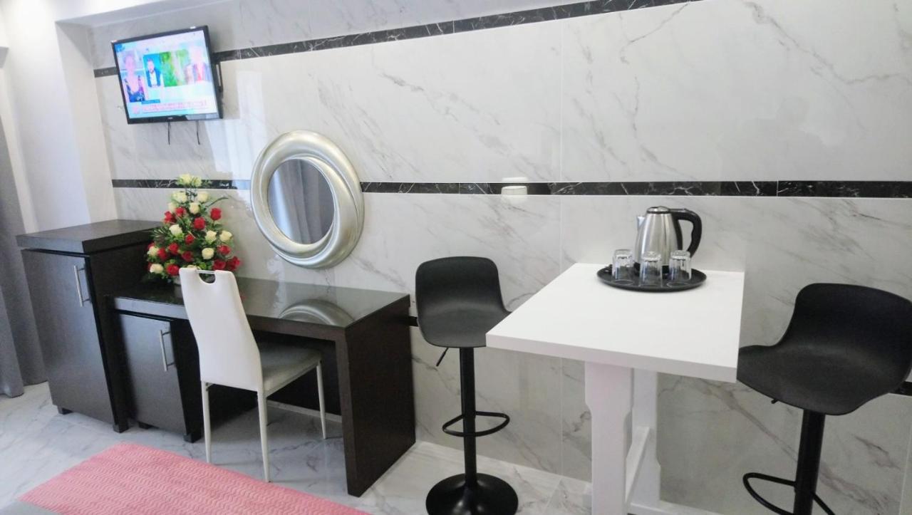 Elektra Hotel 3*
